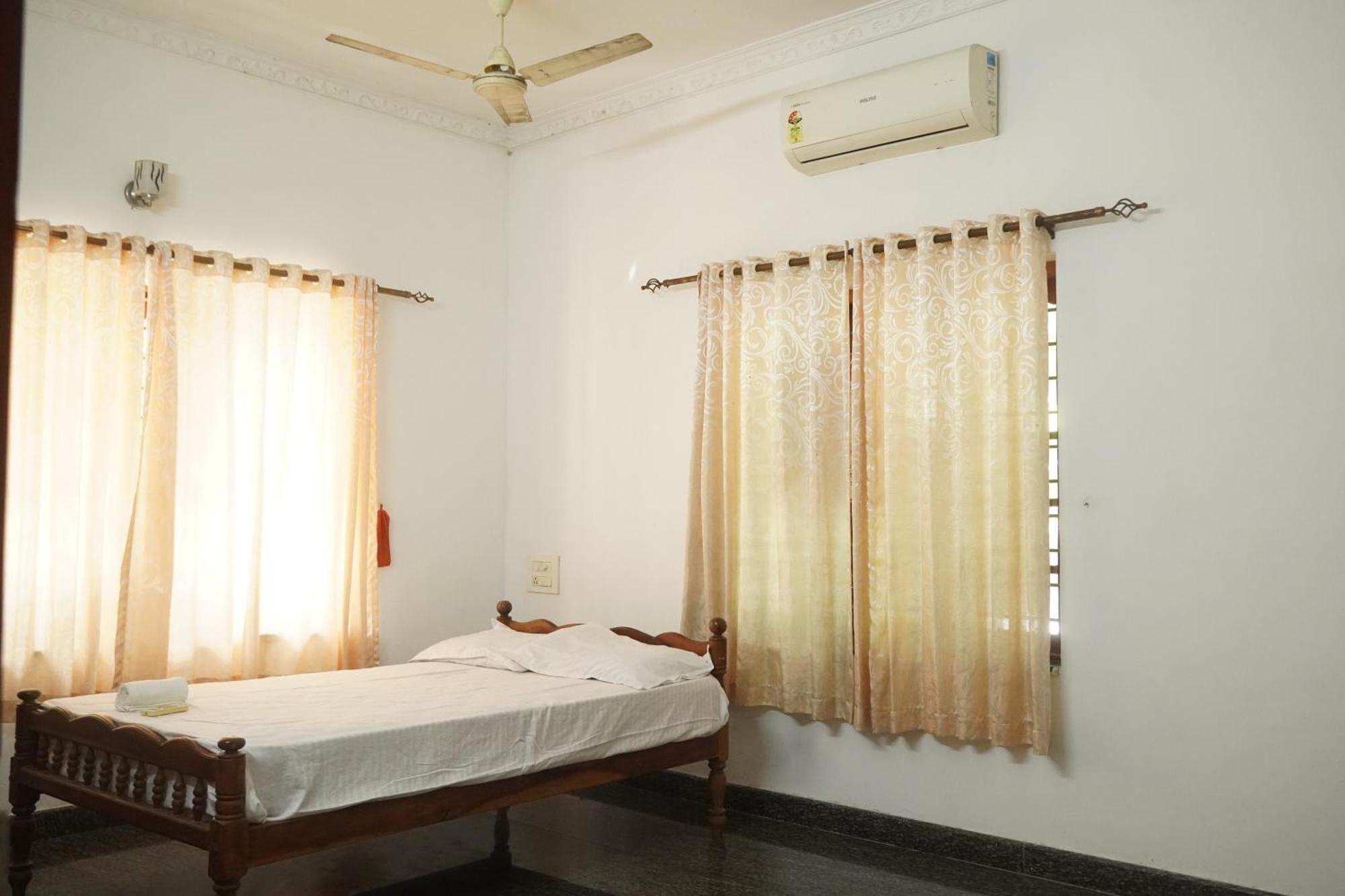 Joby Homestay Kadamakudy Kochi エクステリア 写真